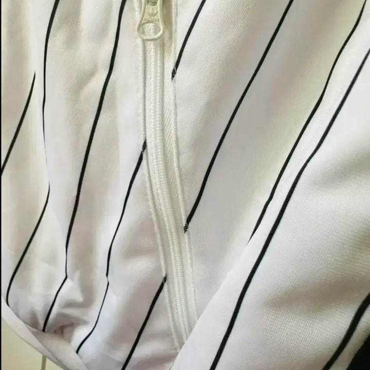 [BUNJANG] Adidas Striped Jersey Zip-up / 아디다스 삼선 스트라이프 희귀템 져지집업