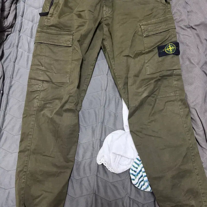 [SOLD OUT] 스톤아일랜드 카고바지 w38 판매