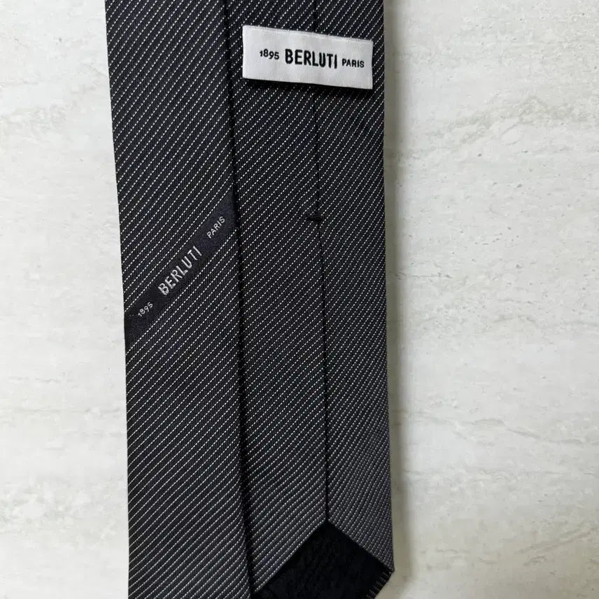 [SOLD OUT] 벨루티 넥타이