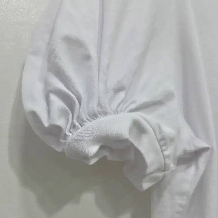 [BUNJANG] Nina Ricci Short Sleeve T-shirt / 니나리치 반팔티셔츠