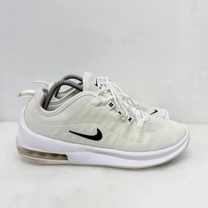 [BUNJANG] Nike Air Max Axis Sneakers / (275)나이키 운동화 에어맥스 엑시스