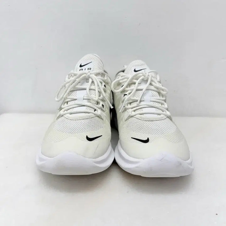[BUNJANG] Nike Air Max Axis Sneakers / (275)나이키 운동화 에어맥스 엑시스