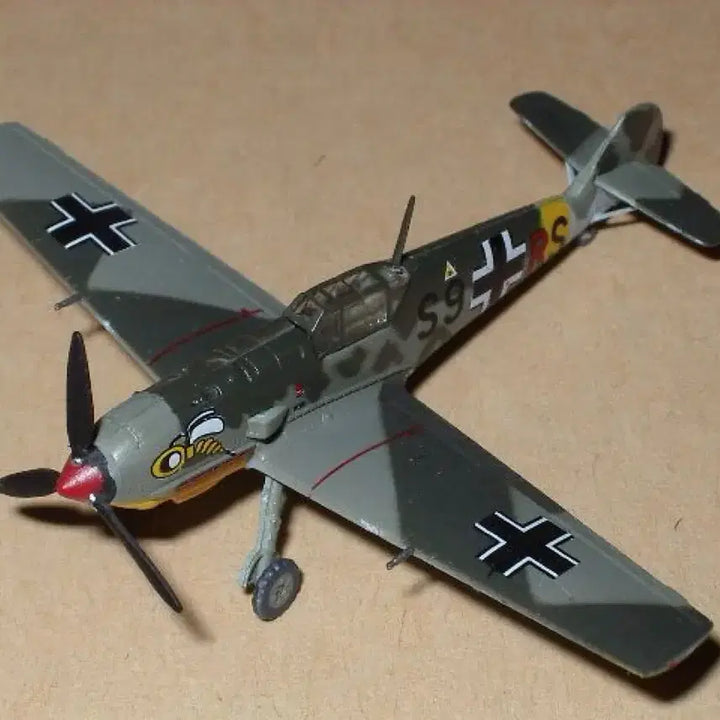 [BUNJANG] Takara 1/144 Me109e-7 Jabo Model Kit / 타카라 1/144 me109e-7 Jabo