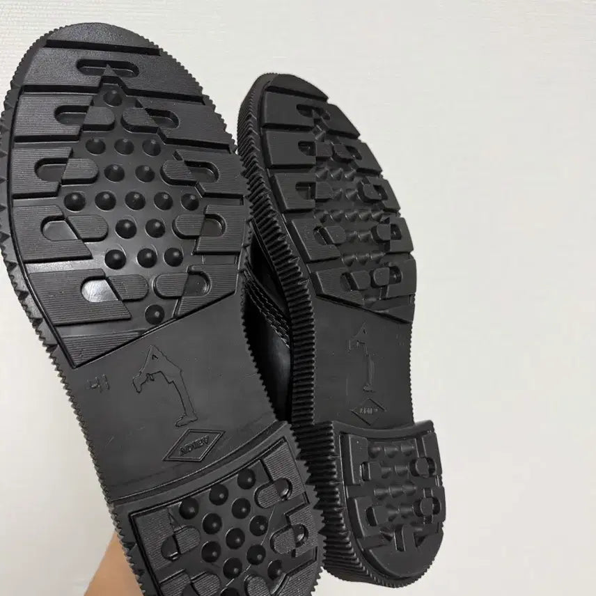 [SOLD OUT] Adieu ParisX ETUDES 콜라보 아듀 워커 41 사이즈
