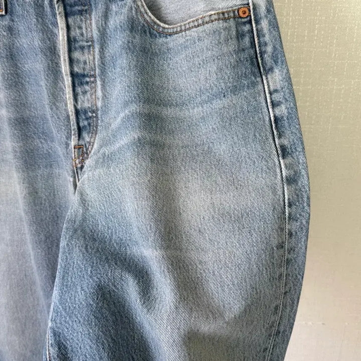 [SOLD OUT] 00s levis 501xx 35