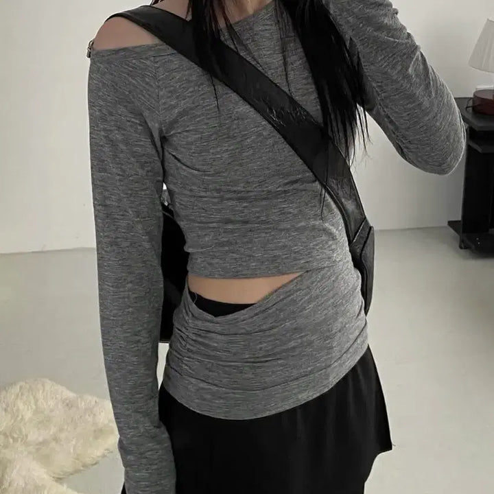 [BUNJANG] Pohaus Off-Shoulder Asymmetrical Long Sleeve T-shirt / (새상품)포하우스 오프숄더 언발티셔츠