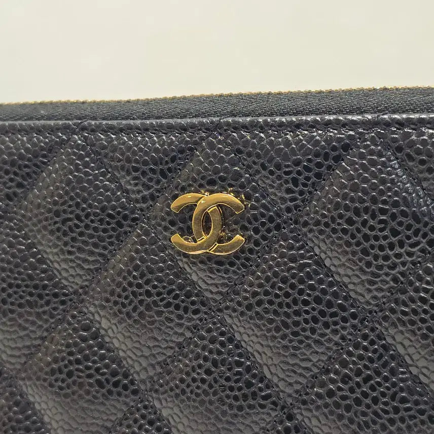 [BUNJANG] Chanel Caviar Classic Black Gold Zipper Long Wallet / [럭스올] 샤넬 캐비어 클래식 블랙 금장 지퍼 장지갑 AP0242
