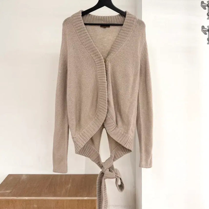 [BUNJANG] Loewe Beige Tie Back Cashmere Cardigan / 로에베 베이지 타이 백 캐시미어 가디건