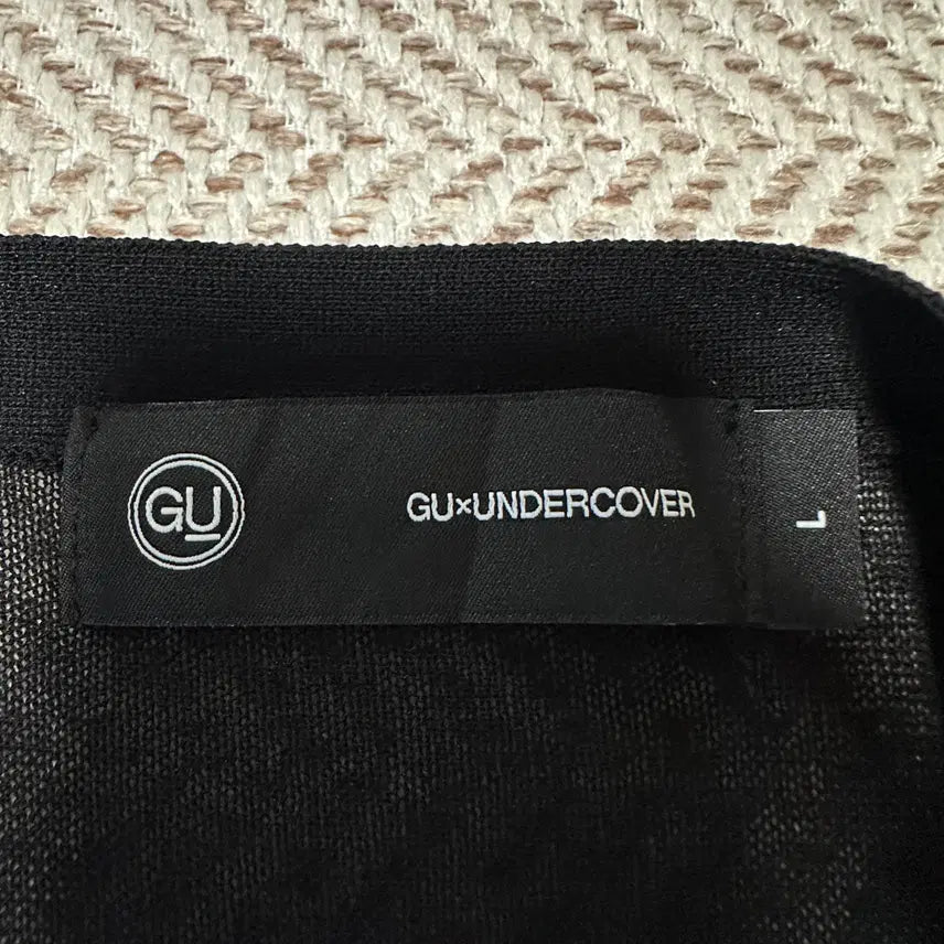 [BUNJANG] GU UNDERCOVER Cardigan / GU X UNDERCOVER cardigan