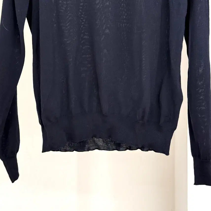 [BUNJANG] Prada Navy Crew Neck Wool Knit Sweater / 프라다 네이비 크루넥 울 니트