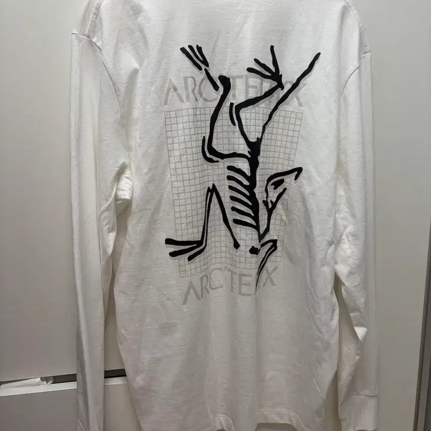 [SOLD OUT] 아크테릭스 롱슬리브 긴팔 (미착용)