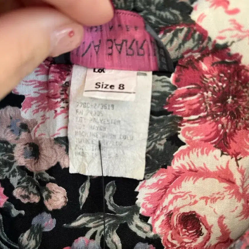 [SOLD OUT] [USA 빈티지] TINA BARRIE 빅 칼라 플로럴 레이스 원피스