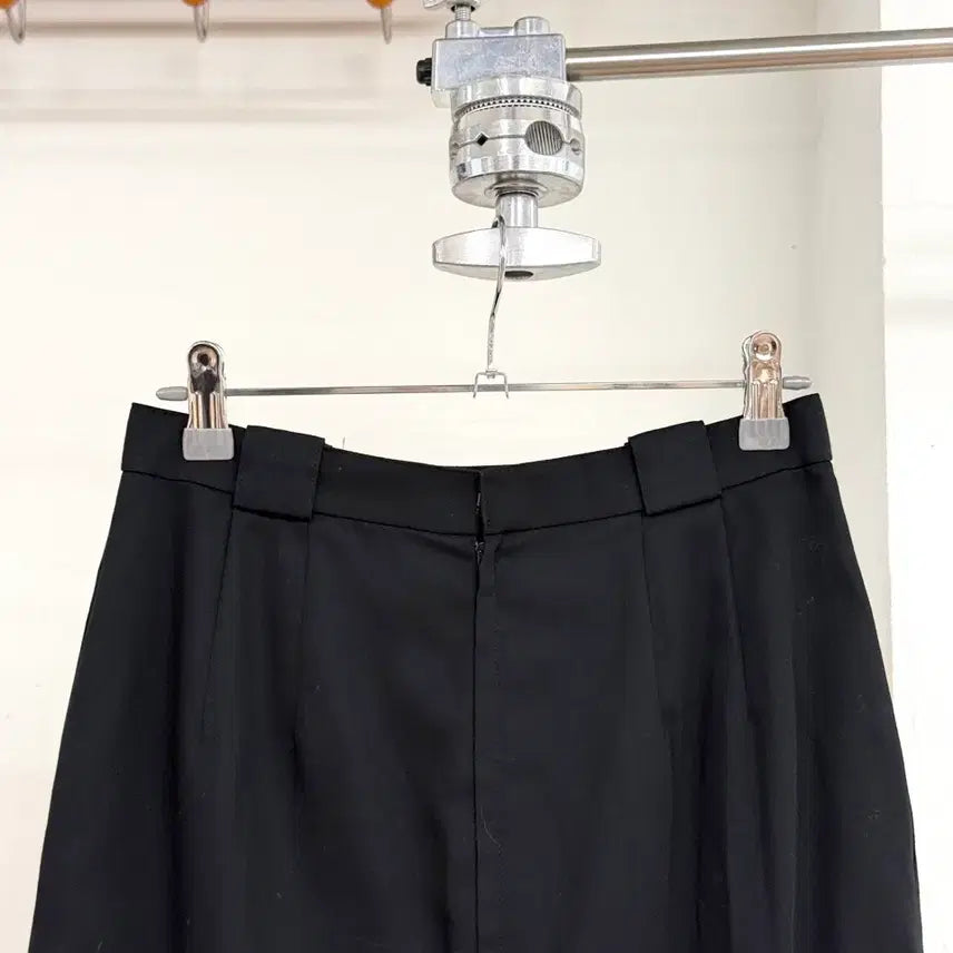 [BUNJANG] Christian Dior Black Pleated Midi Skirt / 크리스찬 디올 블랙 핀턱 미디 스커트