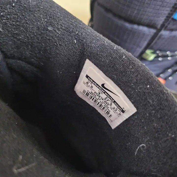 [BUNJANG] Nike Padded Boots Black 240 / 나이키 패딩 부츠 블랙 240