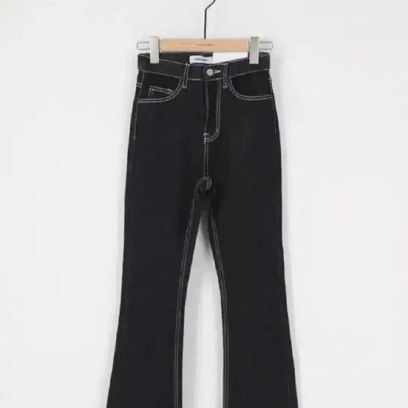 [SOLD OUT] 에이블리 미니포에 데님 부츠컷 팬츠