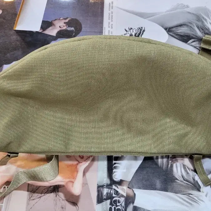 [SOLD OUT] 나이키 힙색 웨이스트백 카키