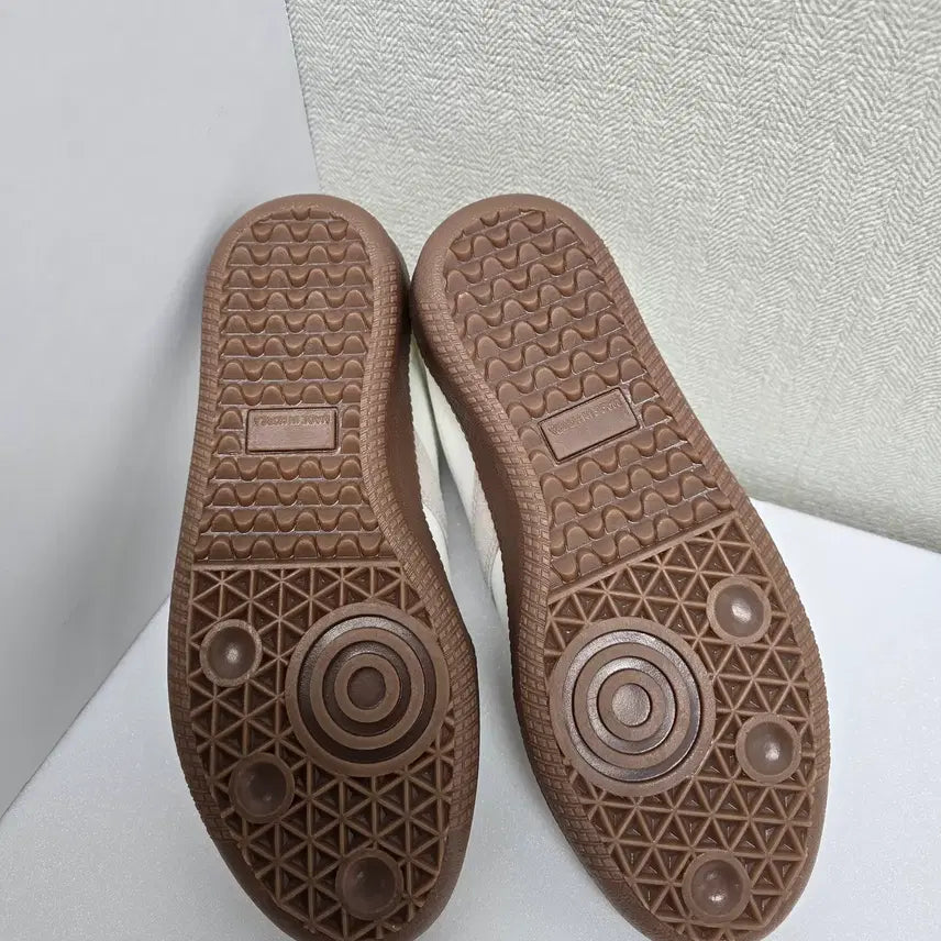 [SOLD OUT] 디퍼슈 7cm 스니커즈 흰색