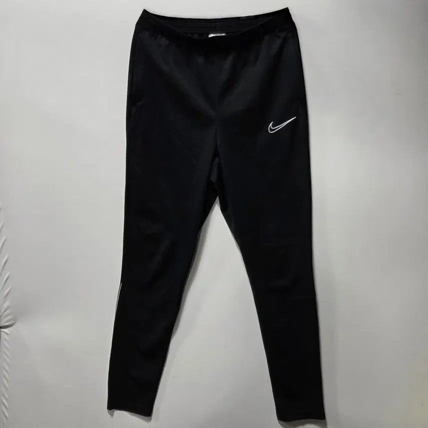 [SOLD OUT] 나이키 드라이핏 블랙 트레이닝 팬츠 M 26042409