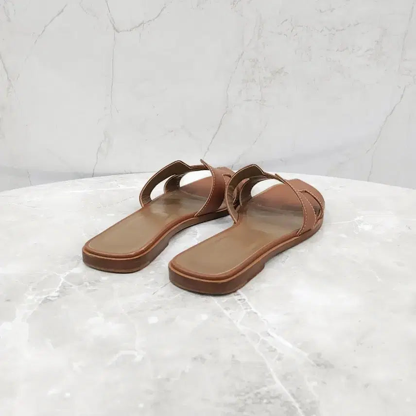 [BUNJANG] Hermès Gold Oran Sandals / 38.5 / 에르메스 골드 오란 샌들 슬리퍼