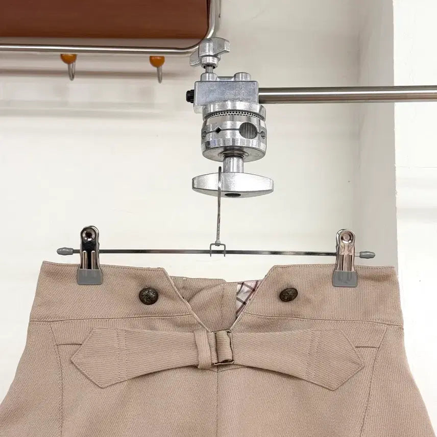 [BUNJANG] Maison Margiela Beige High-Waist Shorts / 메종 마르지엘라 베이지 하이웨이스트 숏팬츠