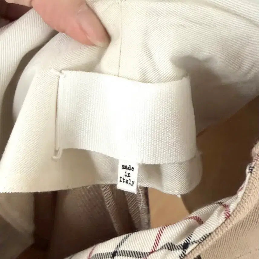 [BUNJANG] Maison Margiela Beige High-Waist Shorts / 메종 마르지엘라 베이지 하이웨이스트 숏팬츠