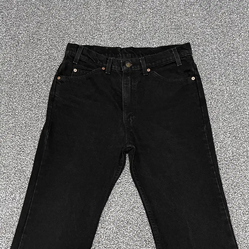 [SOLD OUT] 90s 빈티지 리바이스 517 블랙 허리41.5cm