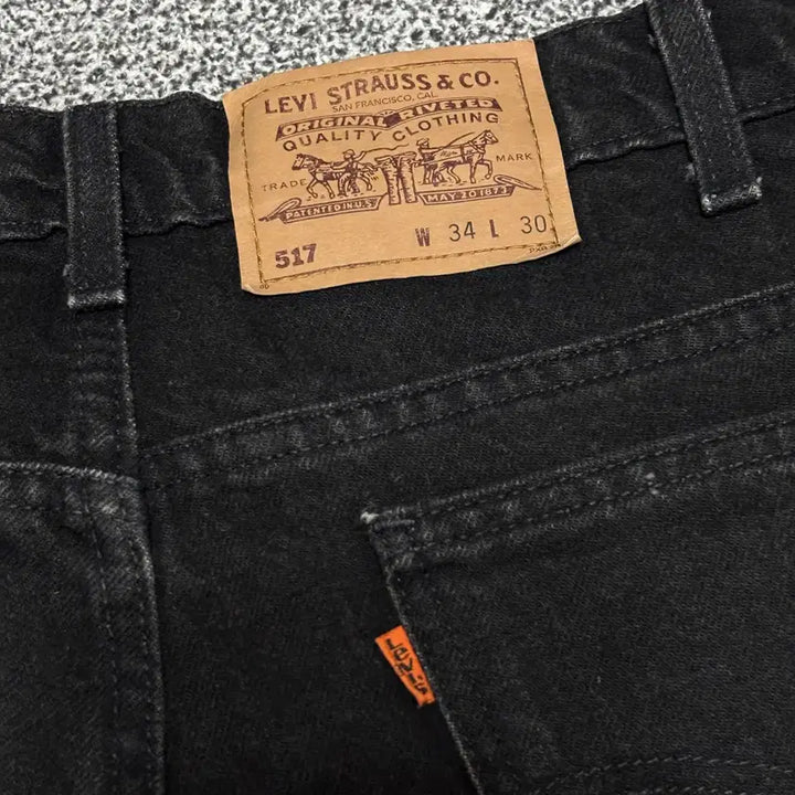 [SOLD OUT] 90s 빈티지 리바이스 517 블랙 허리41.5cm