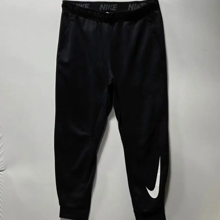 [BUNJANG] Nike Therma-FIT Swoosh Training Pants 2XL / 나이키 블랙 써마핏 스우시 트레이닝 팬츠 2XL 26042410