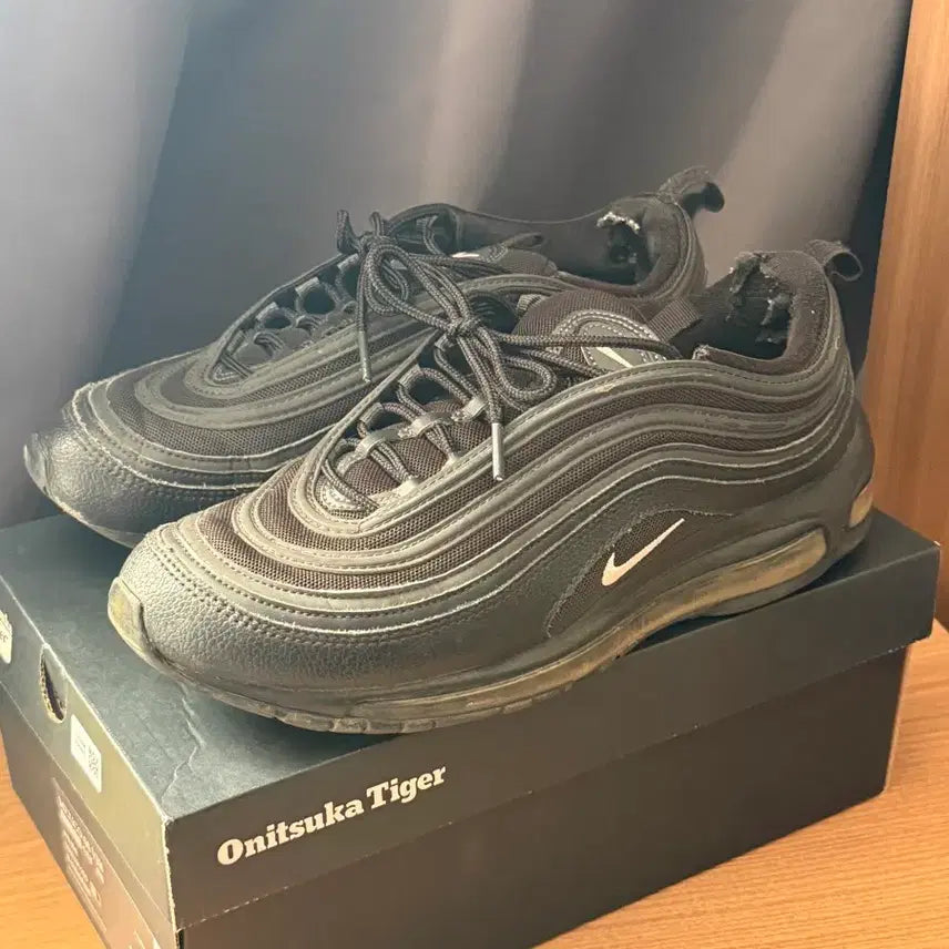 [BUNJANG] Nike Air Max 97 Black Sneakers / 나이키 에어맥스 97 블랙 275mm