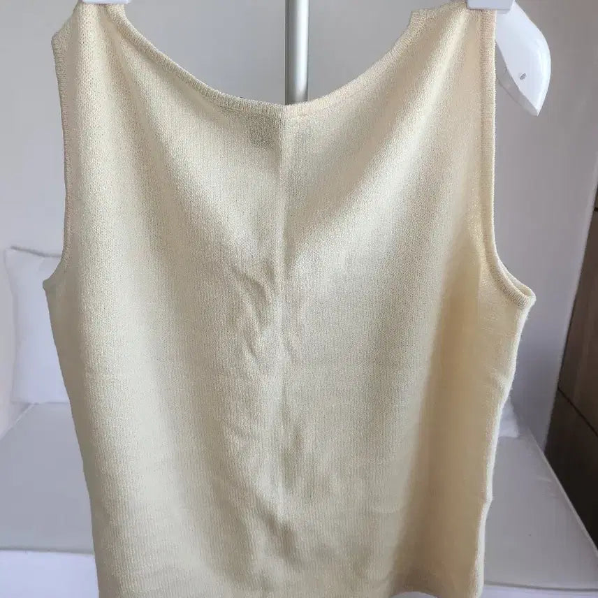 [BUNJANG] Sen John Sleeveless Knit Top / 센존민소매 니트