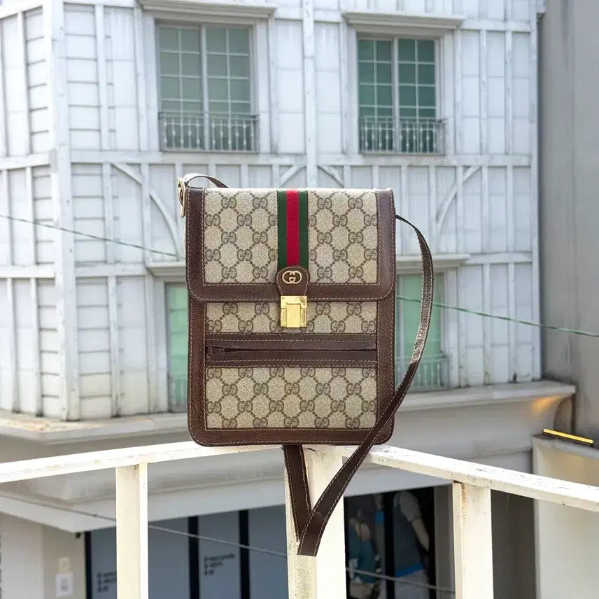[BUNJANG] Gucci Ophidia GG Crossbody Bag / 구찌 오피디아 GG 크로스백
