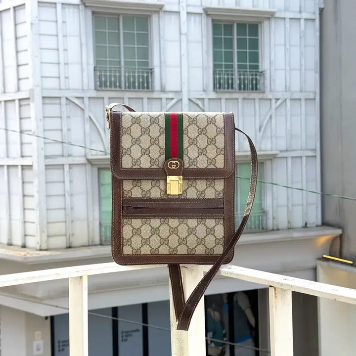 [BUNJANG] Gucci Ophidia GG Crossbody Bag / 구찌 오피디아 GG 크로스백