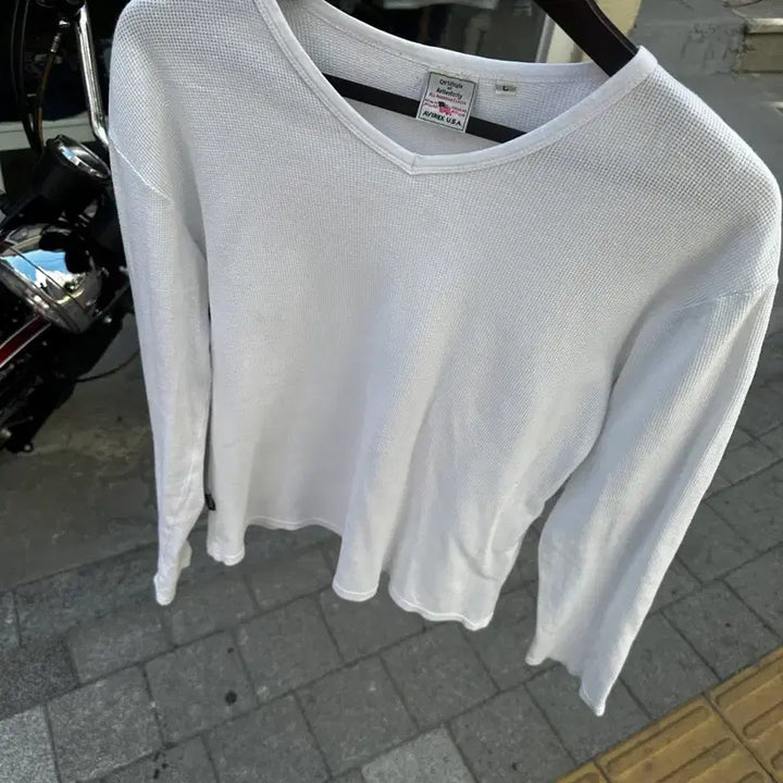 [SOLD OUT] AVIREX 와플 롱슬리브 티셔츠