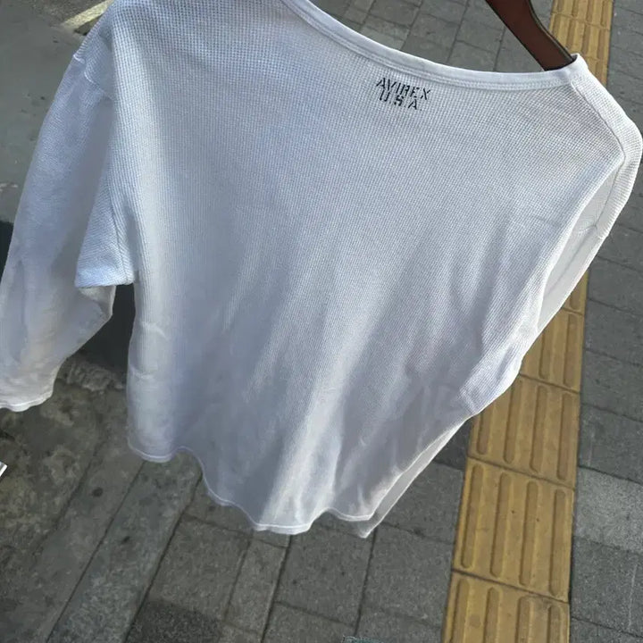 [SOLD OUT] AVIREX 와플 롱슬리브 티셔츠