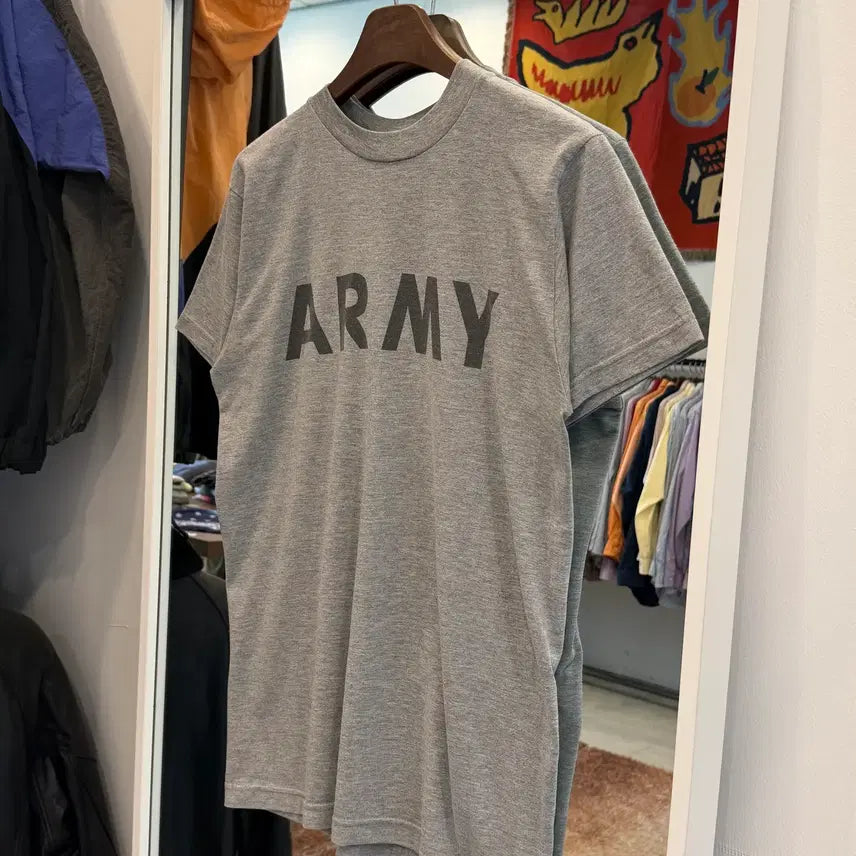 [SOLD OUT] 90-00s Military U.S.Army 미군 OG IPFU 티셔츠