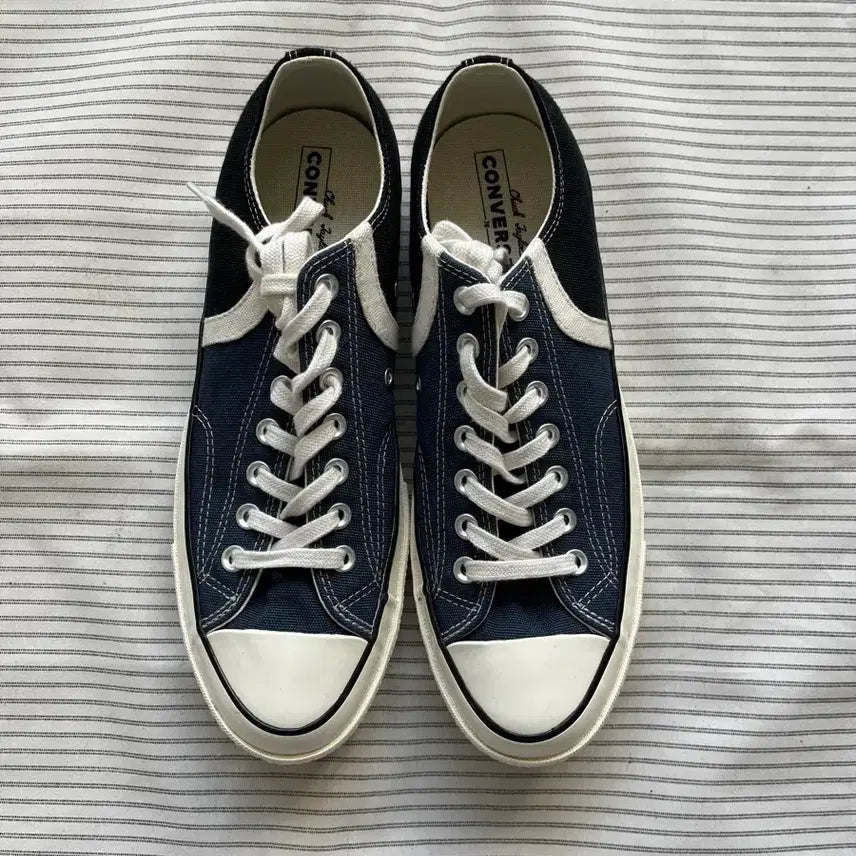 [BUNJANG] Converse Chuck Taylor All Star OX Navy Sneakers / 컨버스 척 테일러 All Star OX Navy (270)