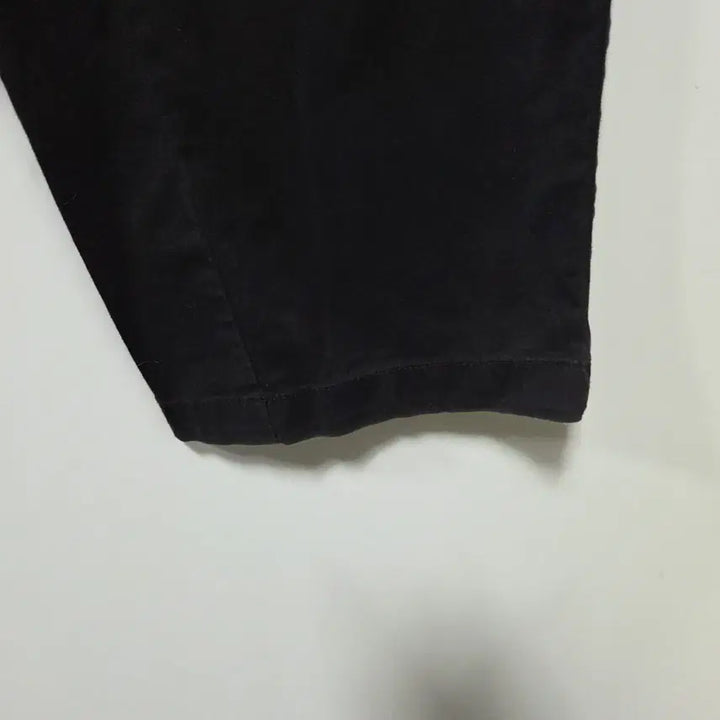 [SOLD OUT] 내셔널지오그래픽 블랙 코튼 카고 팬츠 76 26042412