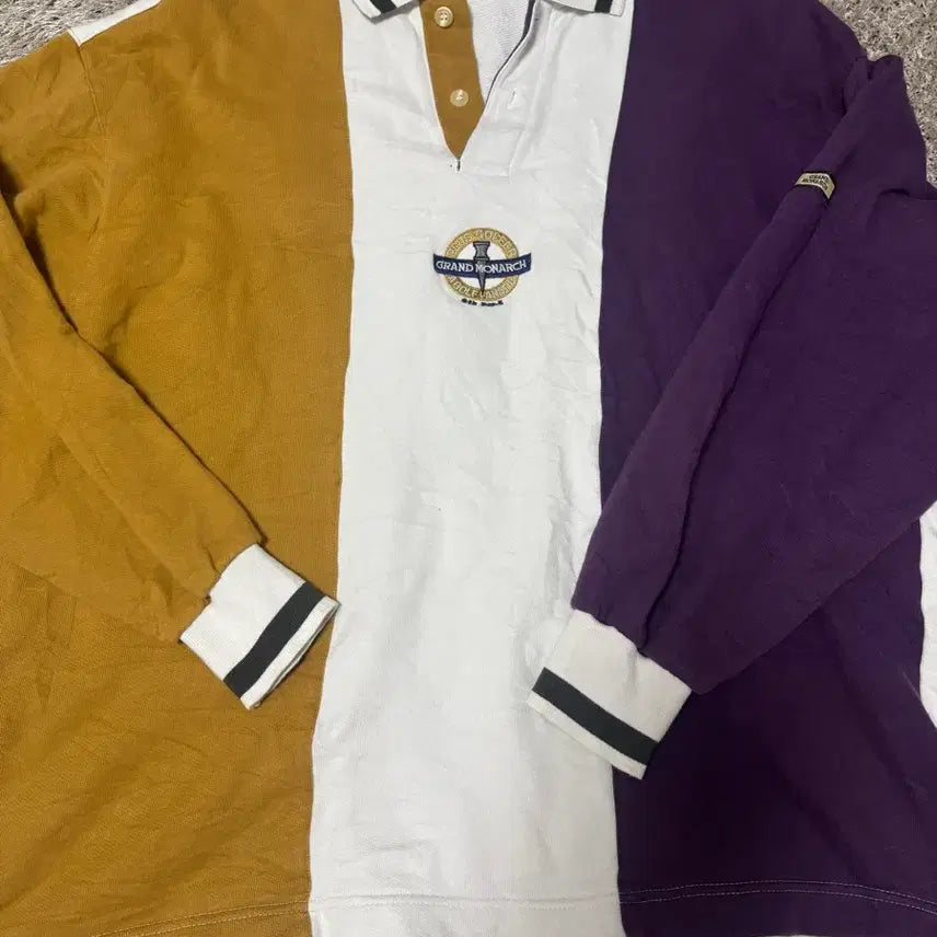 [SOLD OUT] 일본판 GRAND MONARCH 긴팔카라티 사이즈 105