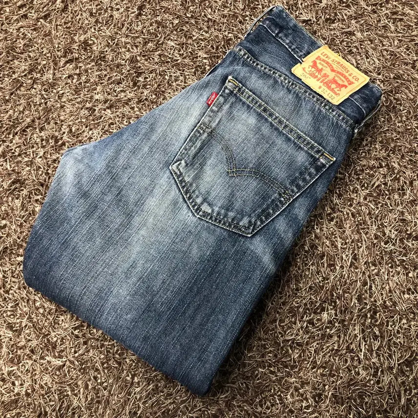 [SOLD OUT] 32 리바이스 504 워싱 데님 팬츠