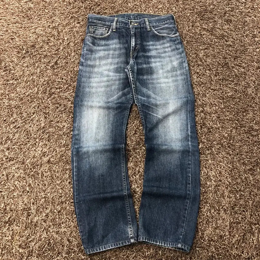 [SOLD OUT] 32 리바이스 504 워싱 데님 팬츠