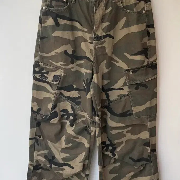 [SOLD OUT] Our Dayz 카고 카모 팬츠 L