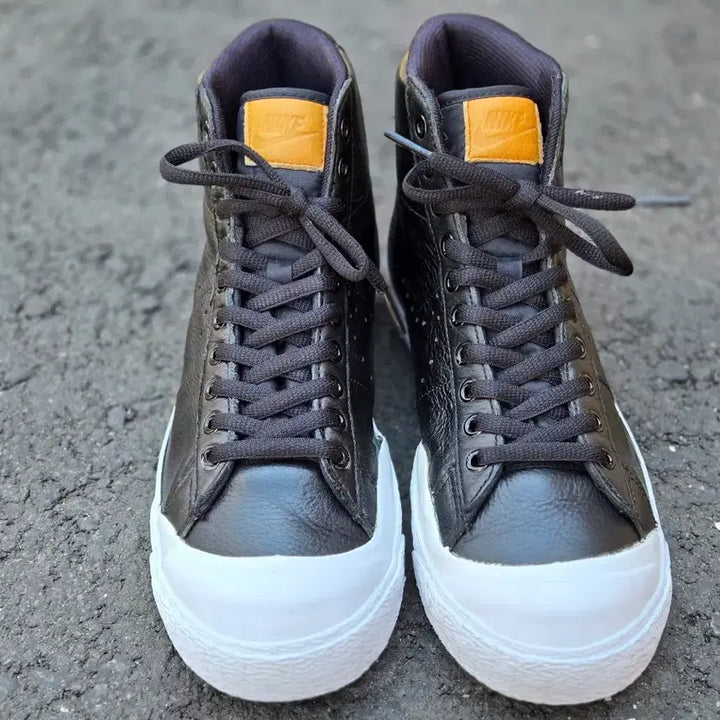 [BUNJANG] Nike Blazer Mid Black Leather Sneakers / 나이키 블레이저 미드 블랙 레더 250mm