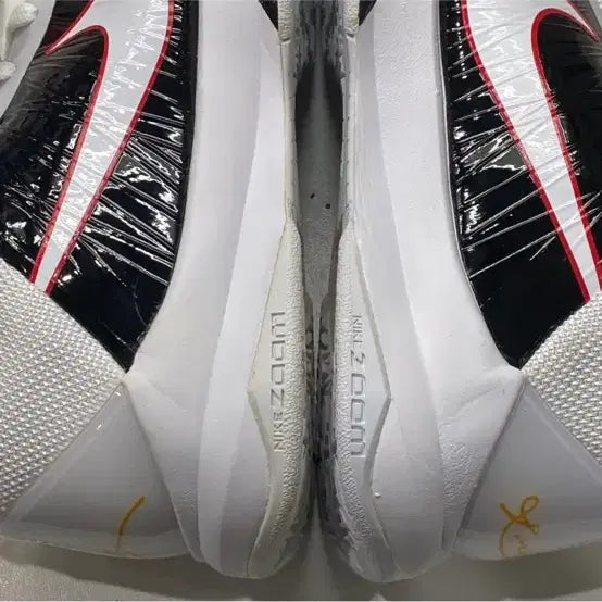 [BUNJANG] Kobe 5 Altered Basketball Shoes / 코비5 얼터새상품280