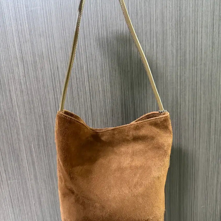[BUNJANG] Minitmute Tobo Suede Handbag / 미닛뮤트 토보