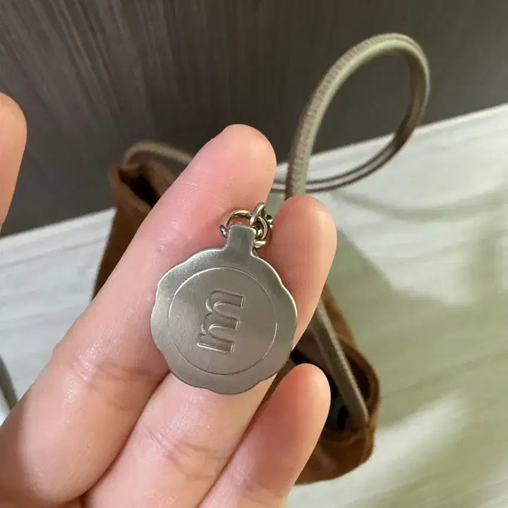 [BUNJANG] Minitmute Tobo Suede Handbag / 미닛뮤트 토보