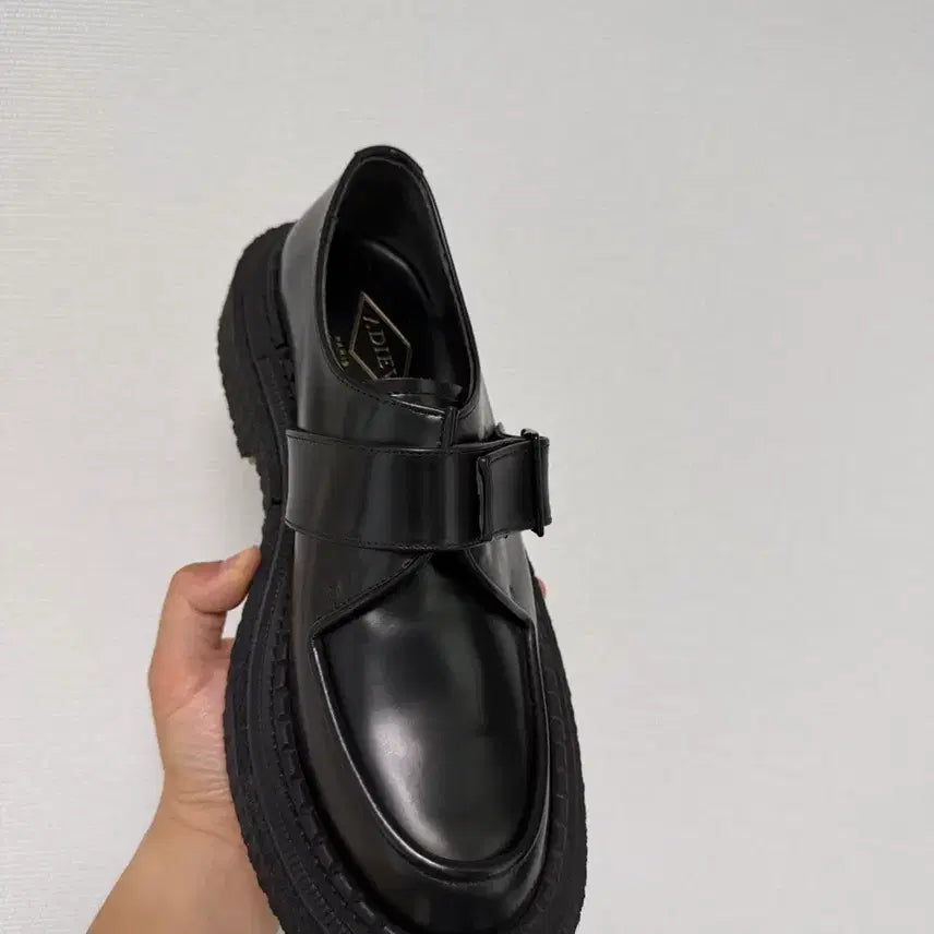 [SOLD OUT] Adieu Paris Type 136 아듀 136 밸크로 로퍼 41사이즈