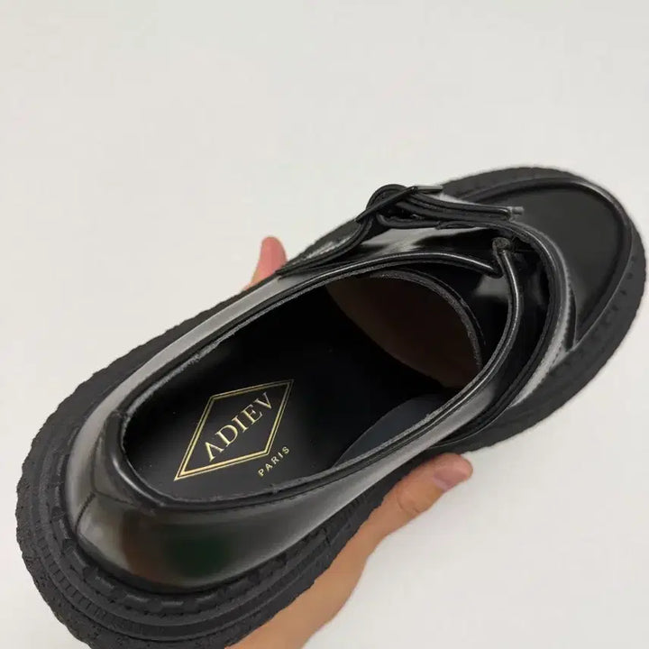 [SOLD OUT] Adieu Paris Type 136 아듀 136 밸크로 로퍼 41사이즈