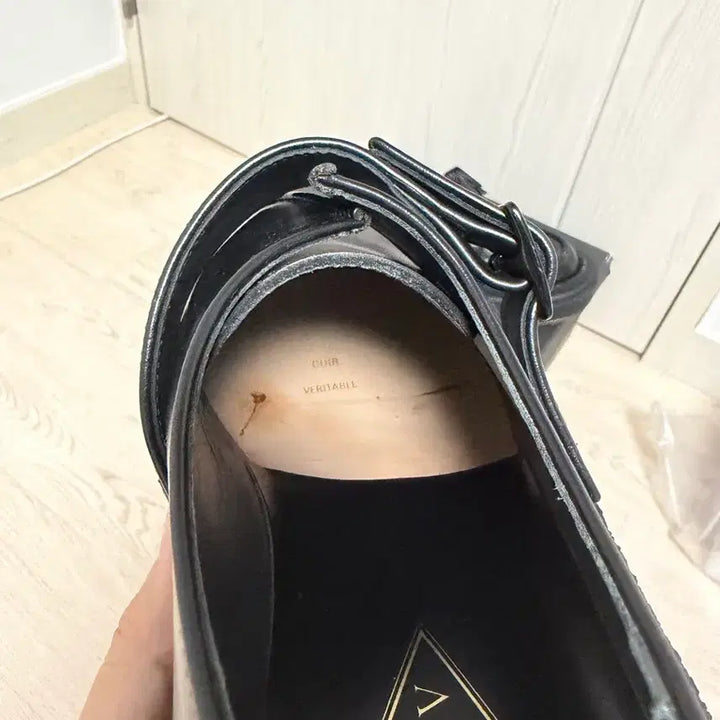 [SOLD OUT] Adieu Paris Type 136 아듀 136 밸크로 로퍼 41사이즈