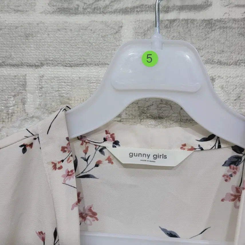 [BUNJANG] F Flower Blouse / ㅊ5 플라워 블라우스 F