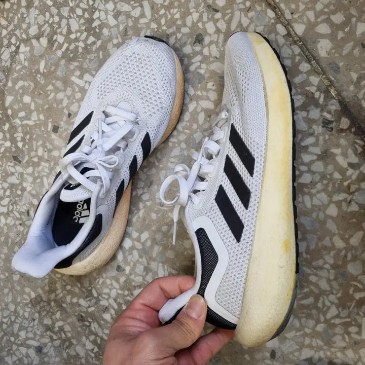 [BUNJANG] Adidas Boost Running Shoes (Size 255) / [255 size]아디다스 부스트 운동화 런닝화